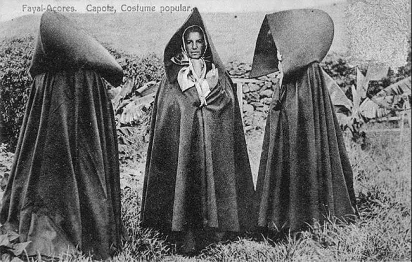 Fotos vintage de mujeres portuguesas en capuchas gigantes de las Azores