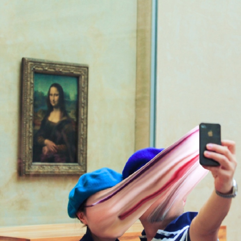 Frightening photo, showing our obsession with digital devices
