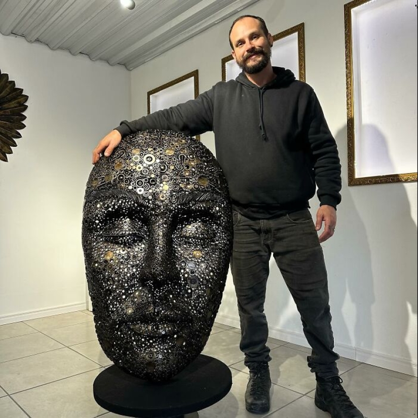 From Scraps To Art: 13 Mesmerizing Metal Sculptures Made By Michel Torres Costa
