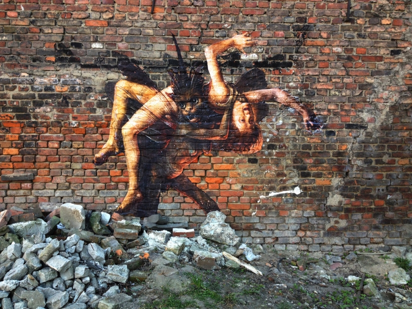 Fugitivos del museo: retratos del Louvre y del Prado en la calle Fugitivos del museo: retratos del Louvre y del Prado en la calle