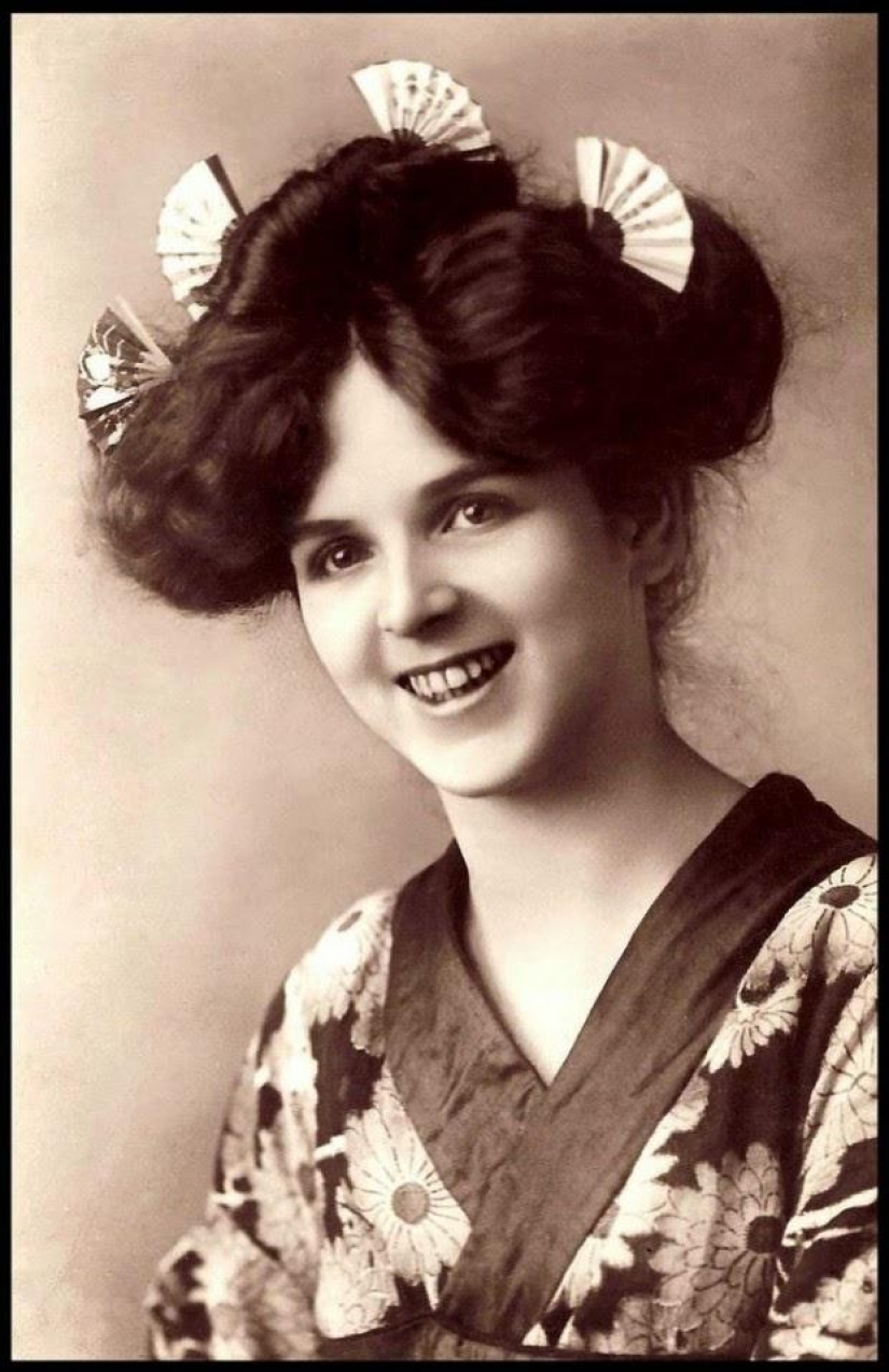 Geisha extranjera a principios del siglo XX en Japón Geisha extranjera a principios del siglo XX en Japón