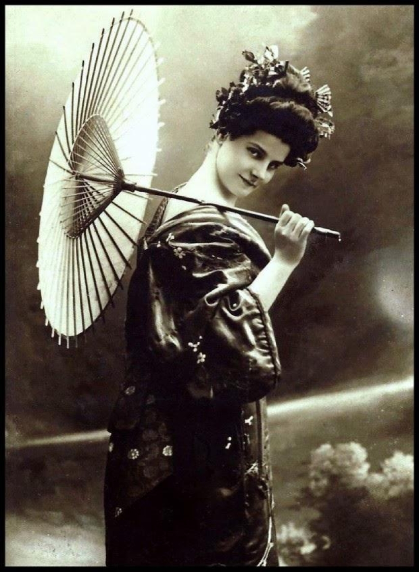 Geisha extranjera a principios del siglo XX en Japón Geisha extranjera a principios del siglo XX en Japón