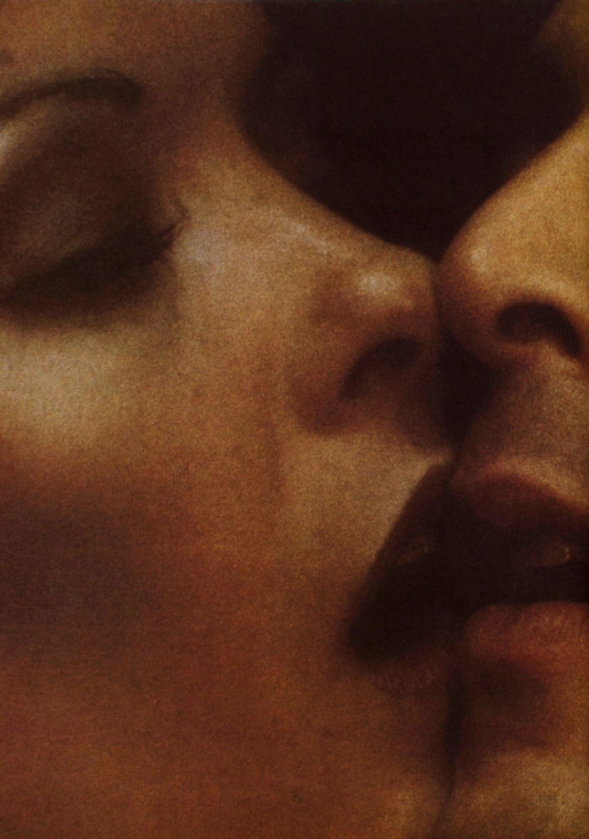 Gentle eroticism from photographer Robert Farber Gentle eroticism from photographer Robert Farber