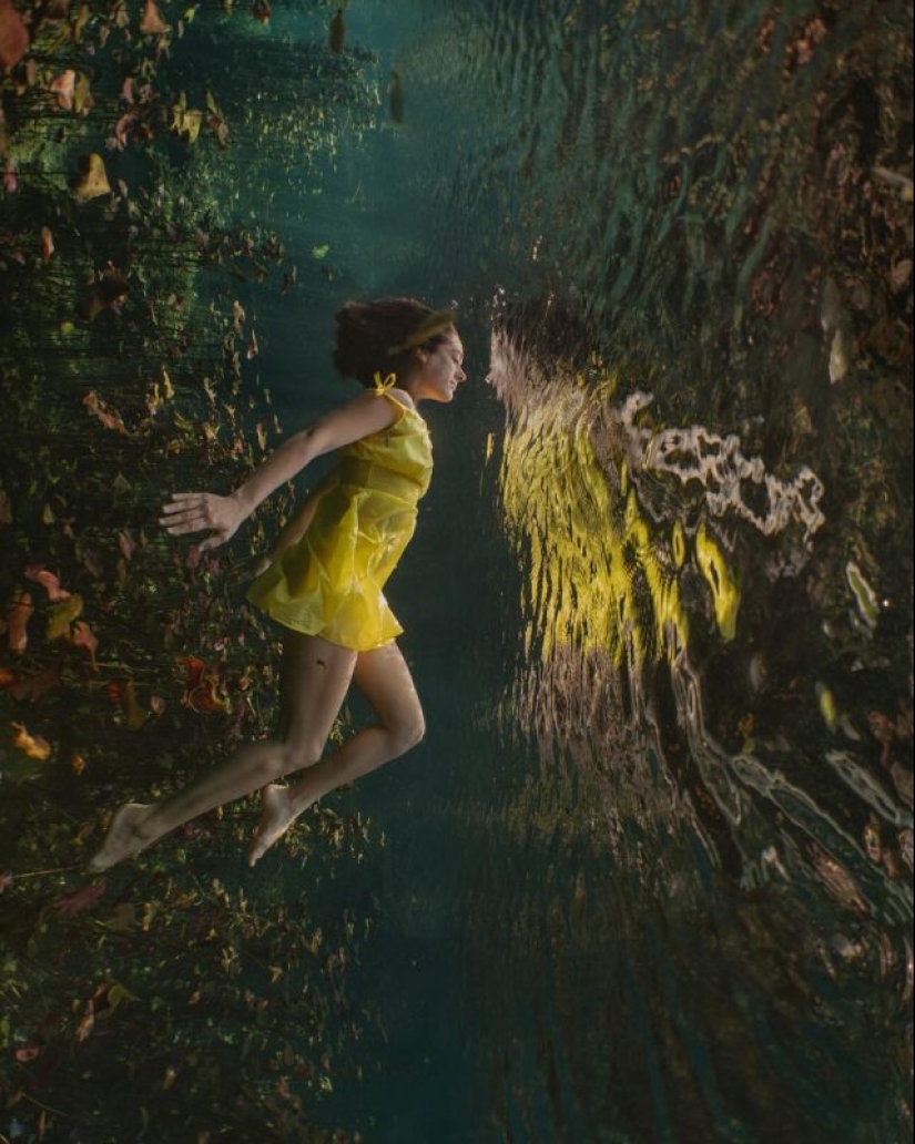 Girls under water in stunning pictures of freediver photographer Lexi Line