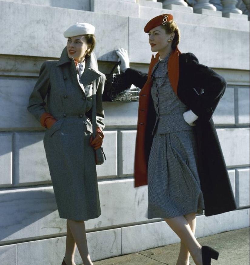 Glamorous 40s in color and excellent quality