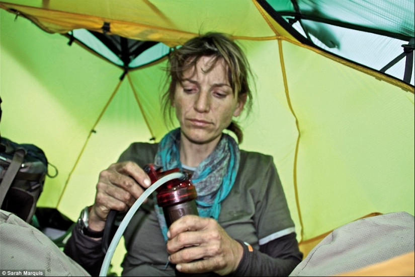 Go, Sarah, go: a traveler from Switzerland walked 16 thousand km and crossed two continents Go, Sarah, go: a traveler from Switzerland walked 16 thousand km and crossed two continents