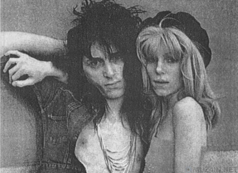 Groupies and a mistress: the 8 most famous a groupie legendary musicians