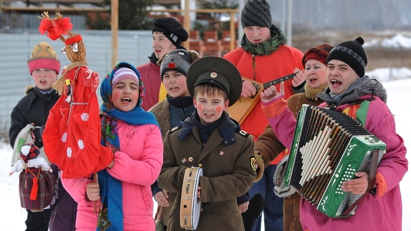 Guessing, washing and swearing: what you can and can't do at Christmas