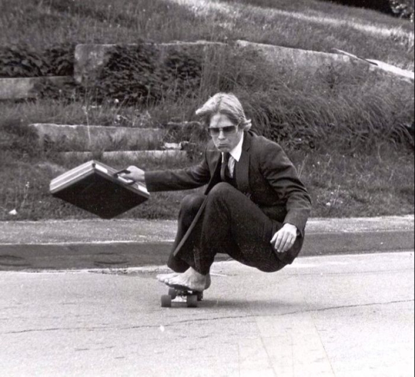 “Había gente en nuestro tiempo”: retrofotos de padres más molones que sus hijos “Había gente en nuestro tiempo”: retrofotos de padres más molones que sus hijos