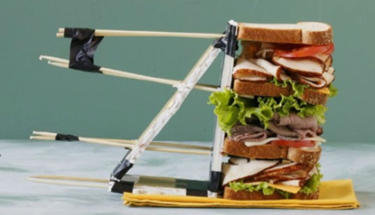 Hay una pera colgada, no te la puedes comer: cómo se fotografía la comida para publicidad