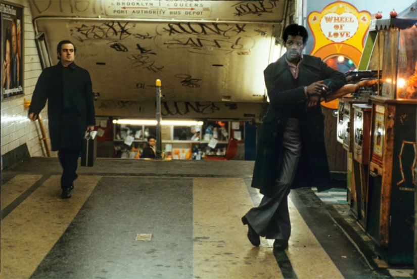 "Hell on wheels": stunning photos of the New York subway of the 80s