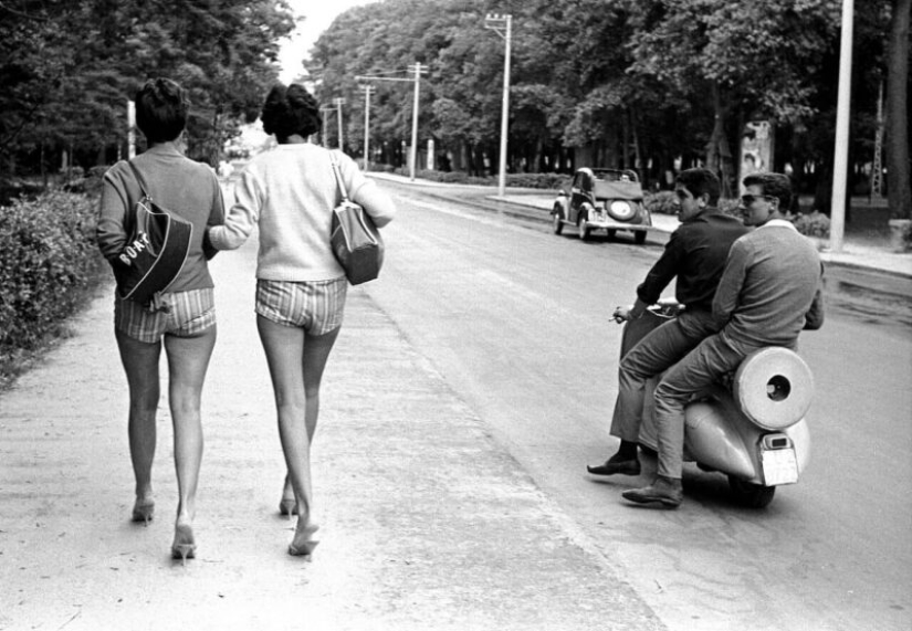Hermosa Italia de los años 50 y 60 en marcos en blanco y negro de Paolo Di Paolo