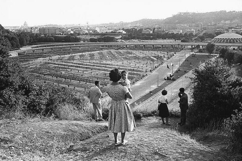 Hermosa Italia de los años 50 y 60 en marcos en blanco y negro de Paolo Di Paolo