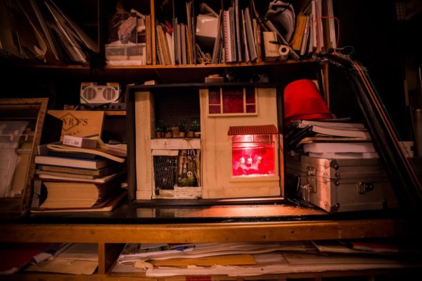 Honey, I shrunk the beer: American miniature makes an exact copy of bars