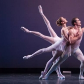 Hovering over the parquet: grace and tenderness in the photographs of ballet dancers from Lindsay Thomas Hovering over the parquet: grace and tenderness in the photographs of ballet dancers from Lindsay Thomas