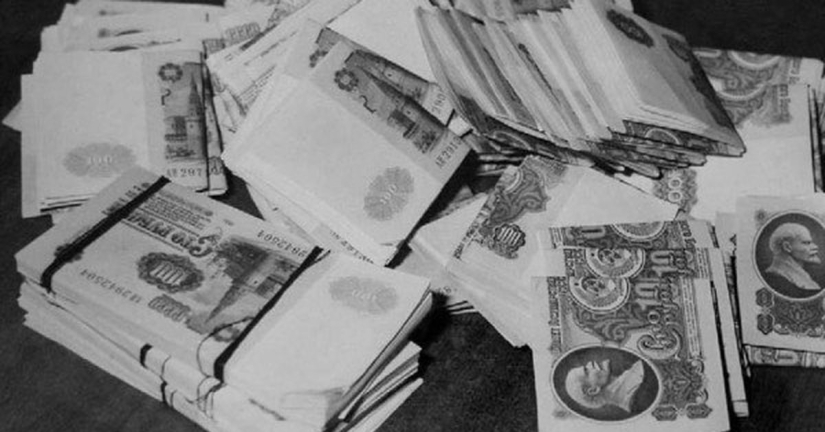 How brothers robbed a bank for 1.5 million using a child's umbrella, and all this in the USSR