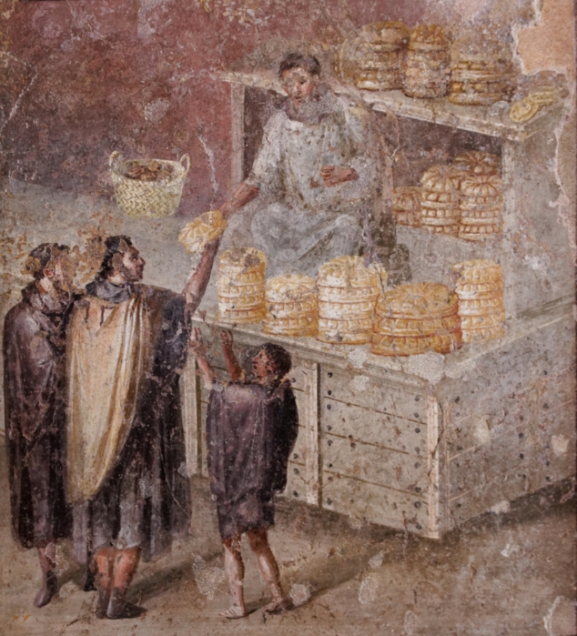 How did ordinary people live in Ancient Rome? How did ordinary people live in Ancient Rome?