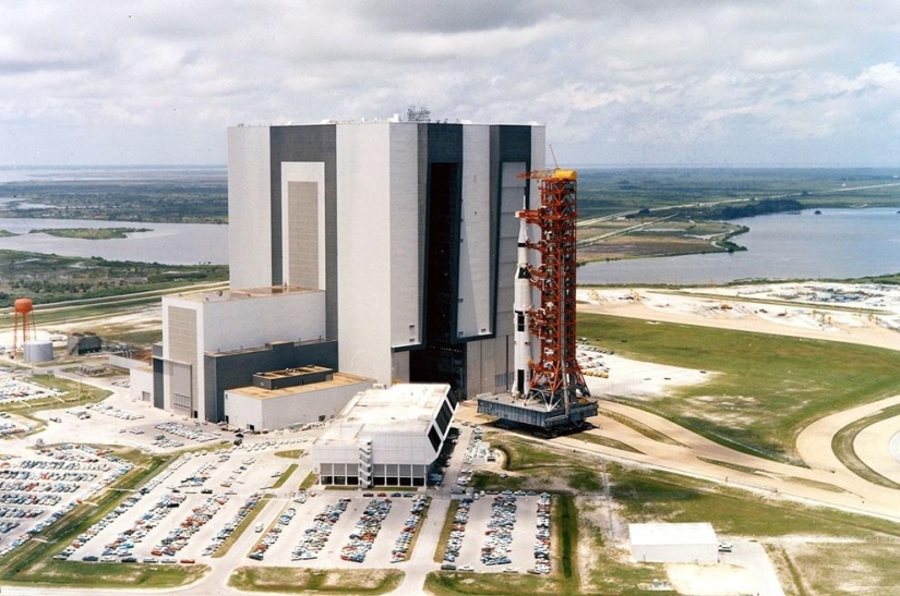 How humanity reached the moon