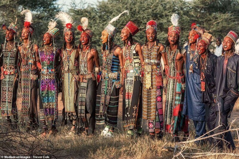 How is a beauty pageant among the men of the tribe wodaabe who judge teen girls