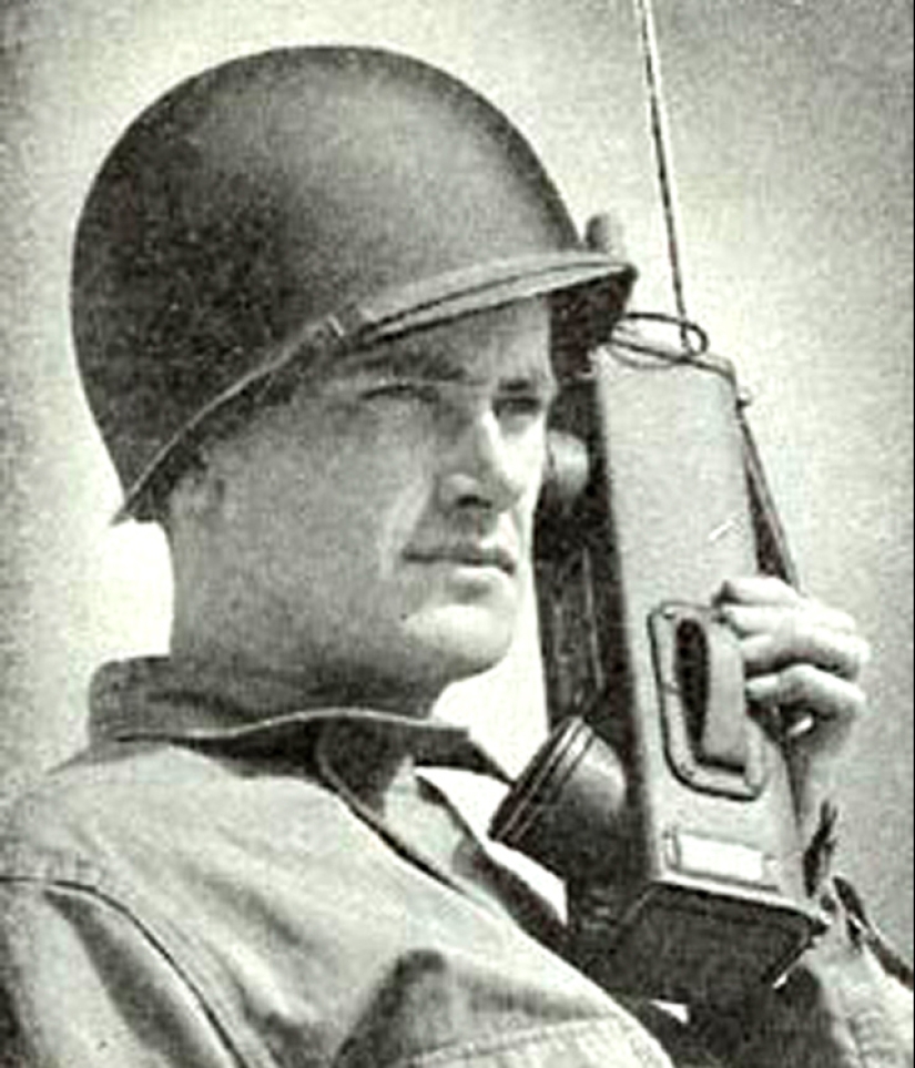 How people waited for mobile phones: 18 photos from the past How people waited for mobile phones: 18 photos from the past