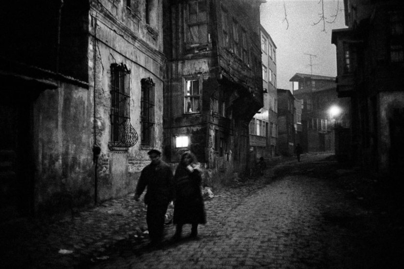How photographer Ara Guler showed the world the heart of Istanbul and its pain How photographer Ara Guler showed the world the heart of Istanbul and its pain