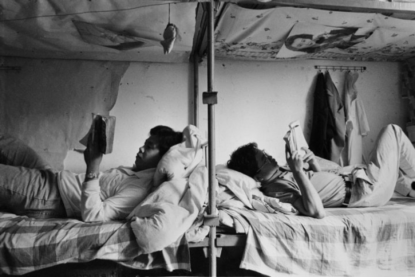 How students lived in China in the 1990s