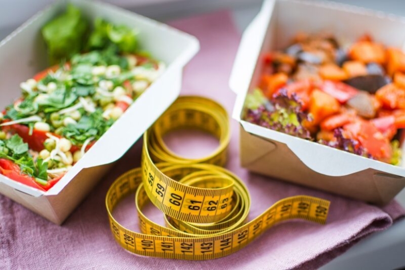 How the 80/20 diet works, which helps to lose up to 6 kg per month