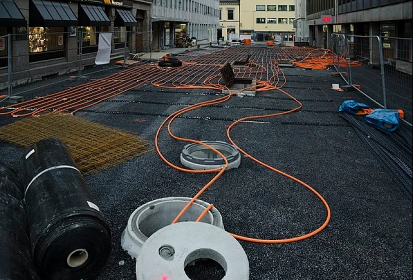 How the sidewalks are heated in Iceland