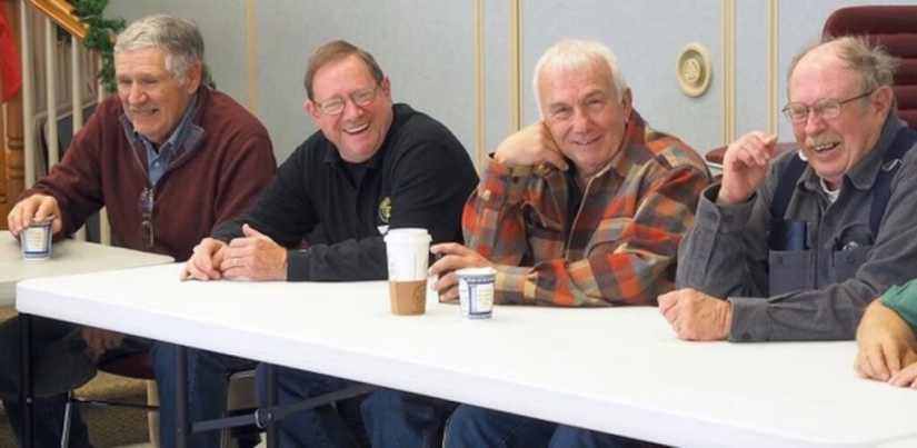 How the World&#39;s Most Boring International Dull Men&#39;s Club Lives