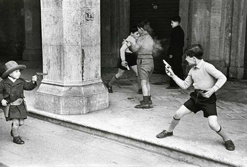 How to become a real photographer: 7 lessons Henri Cartier-Bresson