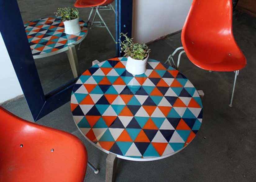 How to update things with self-adhesive tape