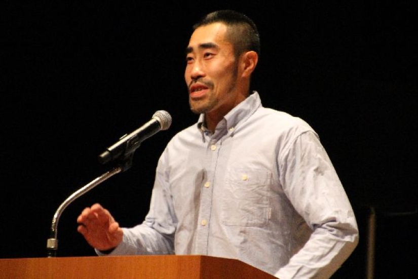 How Tomoaki "Nasubi" Hamatsu survived Japan's craziest TV show How Tomoaki "Nasubi" Hamatsu survived Japan's craziest TV show