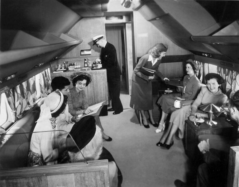 How we used to fly first class: caviar, any alcohol, smoking right in the seat and a full-fledged berth