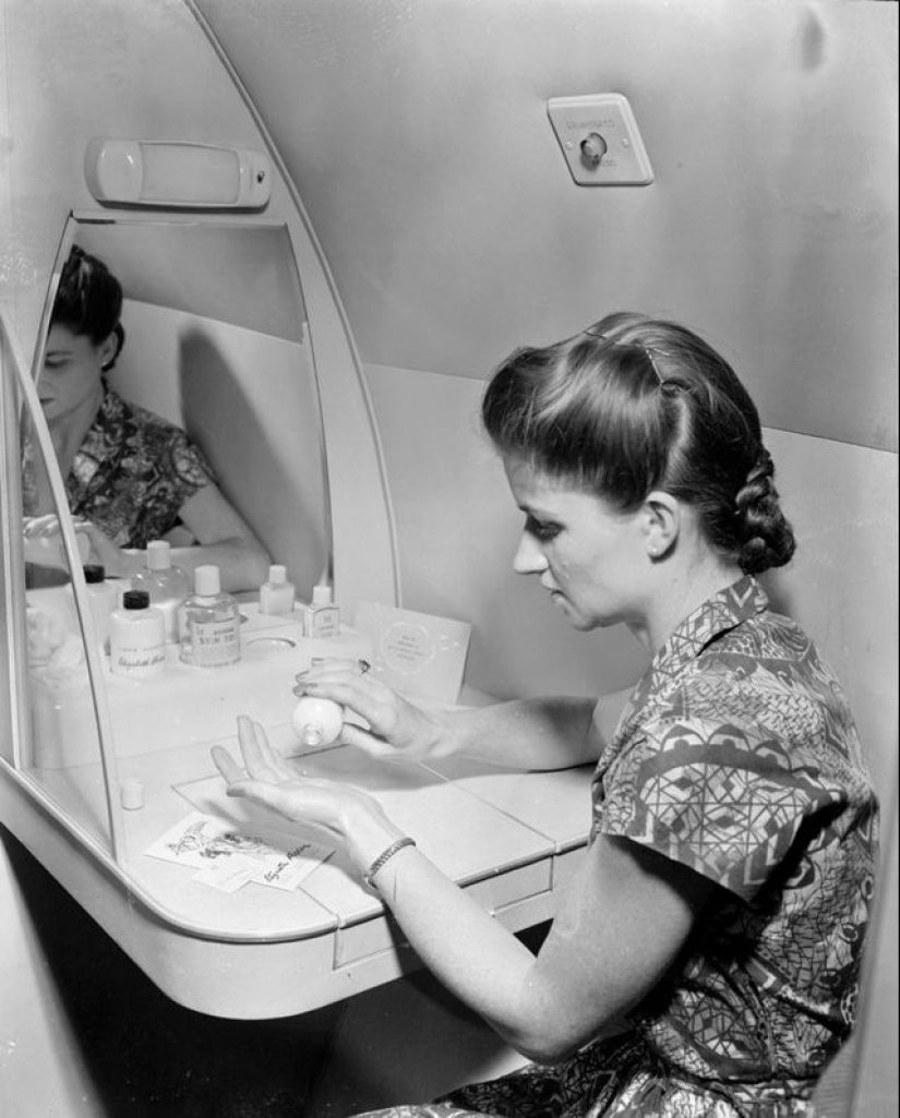 How we used to fly first class: caviar, any alcohol, smoking right in the seat and a full-fledged berth