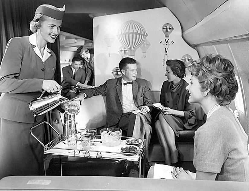 How we used to fly first class: caviar, any alcohol, smoking right in the seat and a full-fledged berth