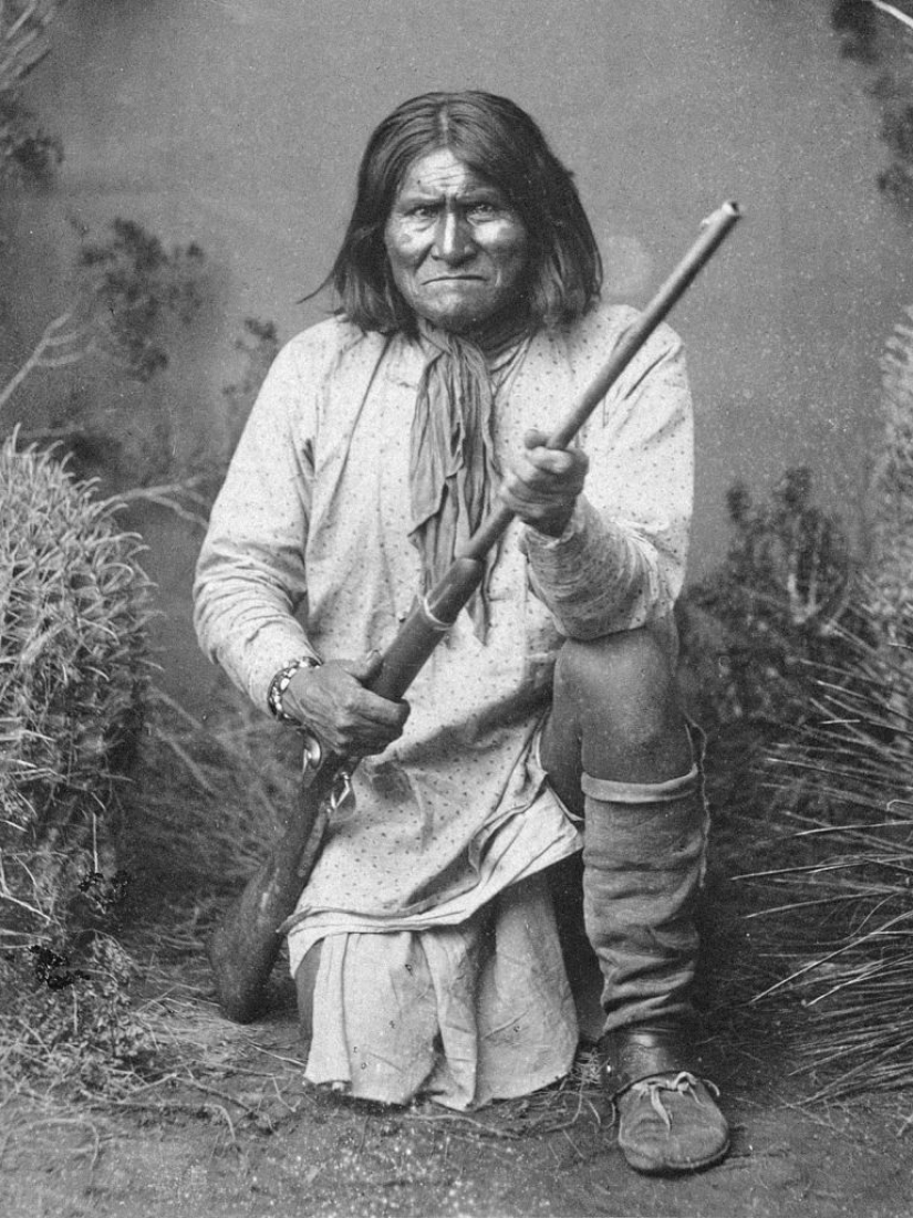 "Hurrah!", "Geronimo!", "Banzai!" and others. How the famous battle cries appeared "Hurrah!", "Geronimo!", "Banzai!" and others. How the famous battle cries appeared