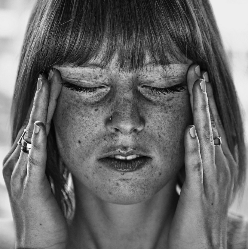 "I am fascinated by the mystery hidden in faces": Billy Plummer's expressive portraits "I am fascinated by the mystery hidden in faces": Billy Plummer's expressive portraits
