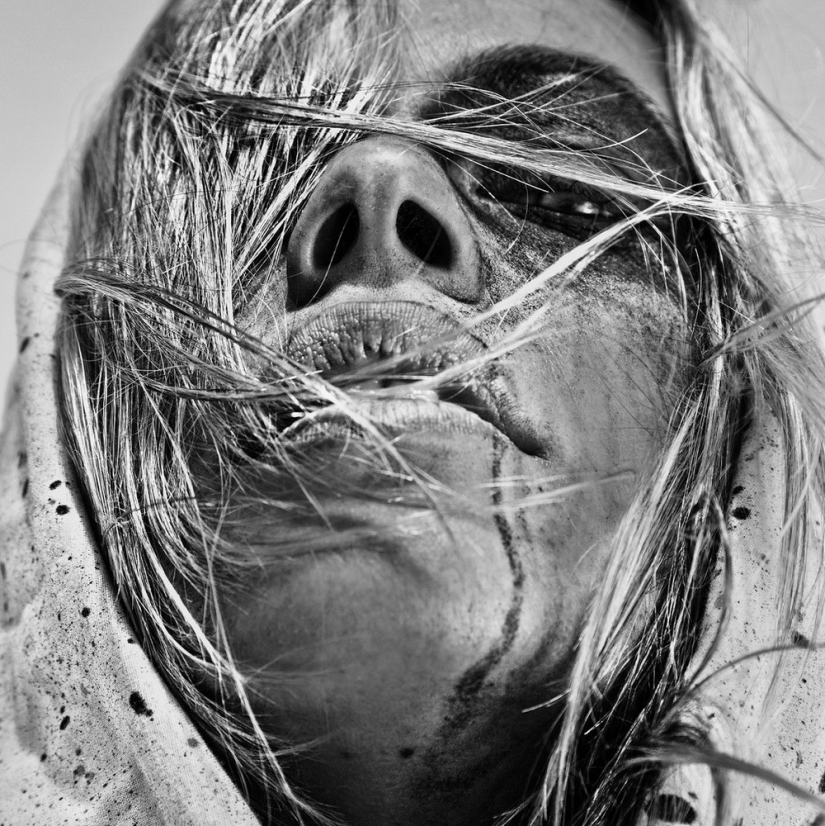 "I am fascinated by the mystery hidden in faces": Billy Plummer's expressive portraits "I am fascinated by the mystery hidden in faces": Billy Plummer's expressive portraits