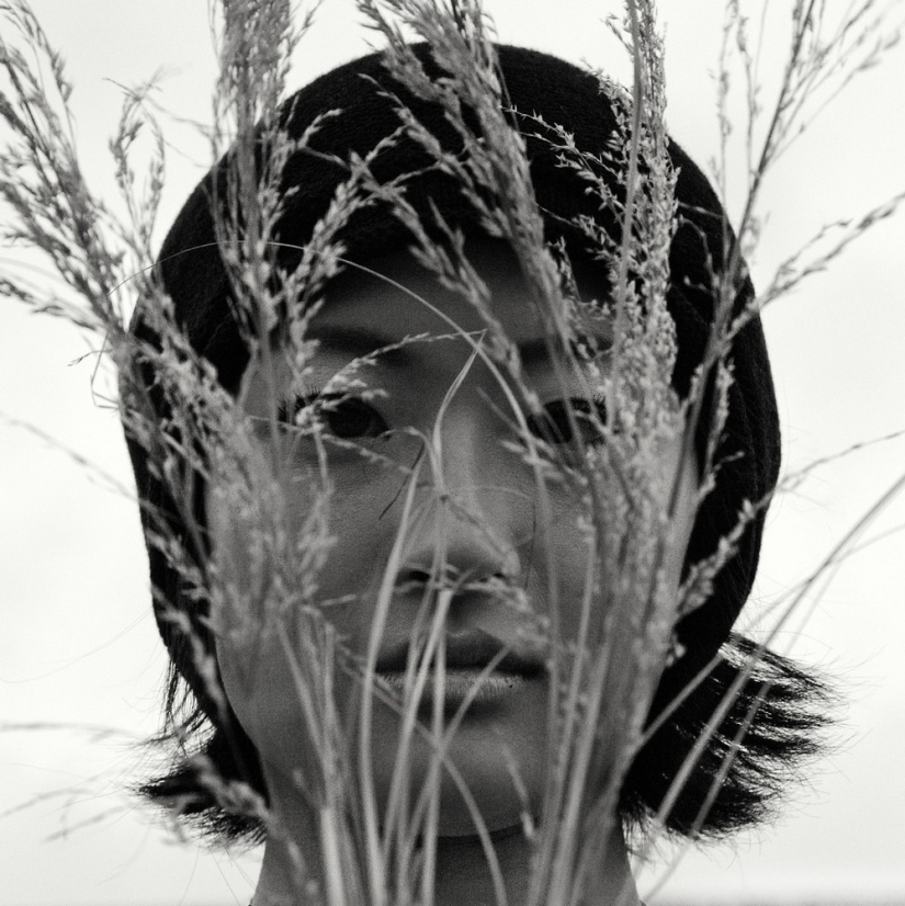 "I am fascinated by the mystery hidden in faces": Billy Plummer's expressive portraits "I am fascinated by the mystery hidden in faces": Billy Plummer's expressive portraits