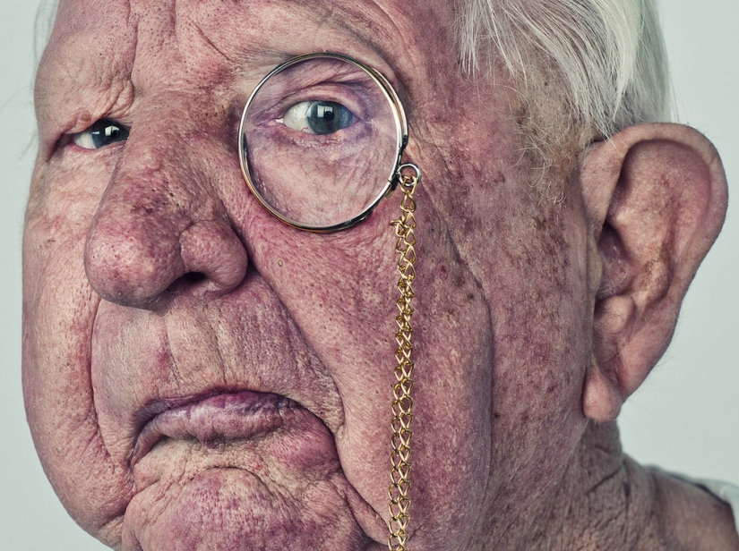 "I am fascinated by the mystery hidden in faces": Billy Plummer's expressive portraits "I am fascinated by the mystery hidden in faces": Billy Plummer's expressive portraits