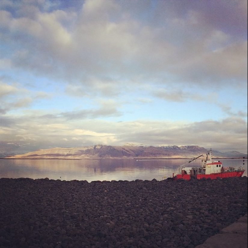 Iceland is a land of extreme contrasts Iceland is a land of extreme contrasts