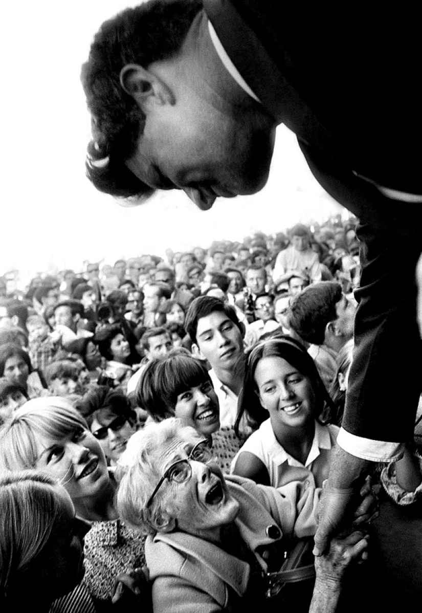 Icons of Hollywood classics of the 70s and other photos by Steve Shapiro Icons of Hollywood classics of the 70s and other photos by Steve Shapiro
