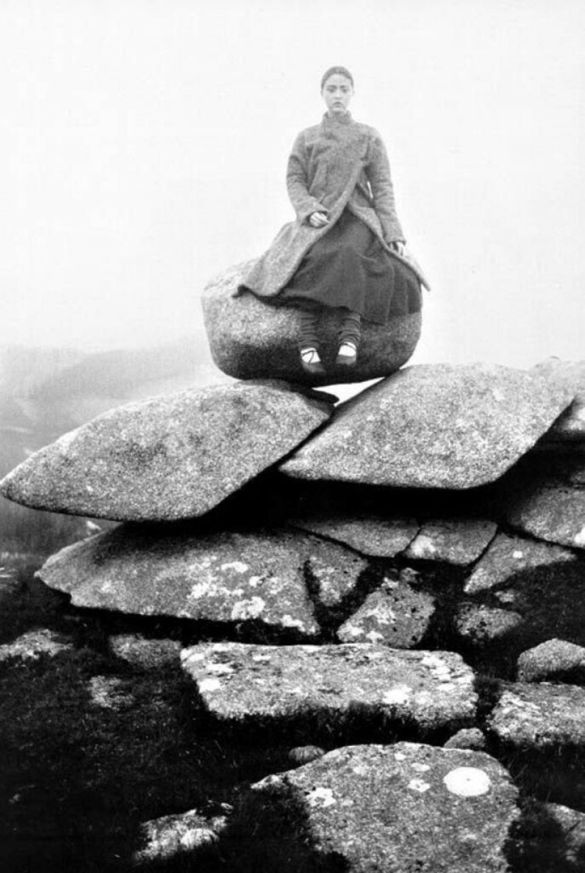 Imágenes inusuales de famosos hooligans de la fotografía de moda de Jürgen Teller