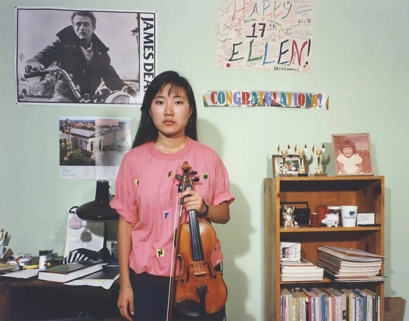 In my bedroom — un proyecto fotográfico sobre las habitaciones de los adolescentes estadounidenses de los años 80 y 90 In my bedroom — un proyecto fotográfico sobre las habitaciones de los adolescentes estadounidenses de los años 80 y 90