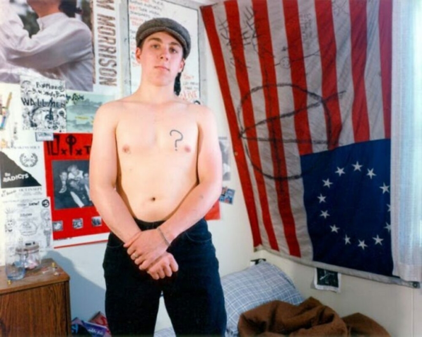 In my bedroom — un proyecto fotográfico sobre las habitaciones de los adolescentes estadounidenses de los años 80 y 90 In my bedroom — un proyecto fotográfico sobre las habitaciones de los adolescentes estadounidenses de los años 80 y 90