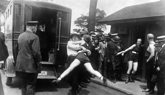 In the early 20th century struggled with open swimwear In the early 20th century struggled with open swimwear