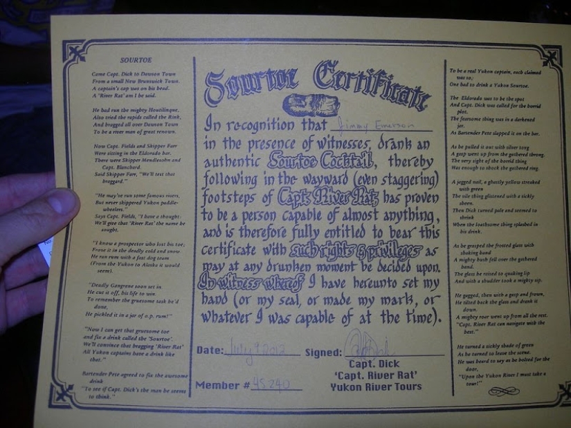 In the mouth of my feet: the glorious history of the Canadian club of alcoholics "Sour Finger» In the mouth of my feet: the glorious history of the Canadian club of alcoholics "Sour Finger»
