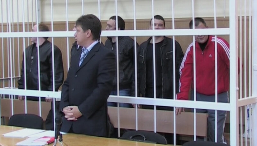 Incluso controlaron la tumba de Stalin: los grupos criminales organizados más feroces de los años 90 Incluso controlaron la tumba de Stalin: los grupos criminales organizados más feroces de los años 90