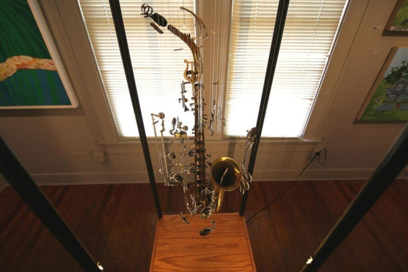 Incredible 'Exploded Circuits' of Mechanisms by Artist John Peralta