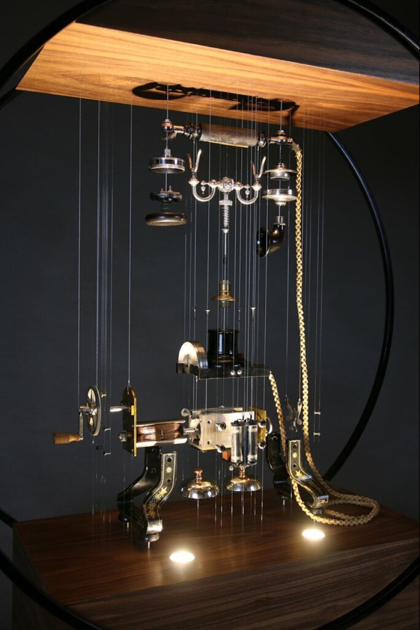 Incredible 'Exploded Circuits' of Mechanisms by Artist John Peralta